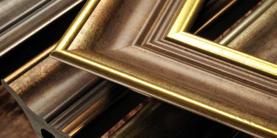 Essential Guide: Picture Frame Mouldings for Artists